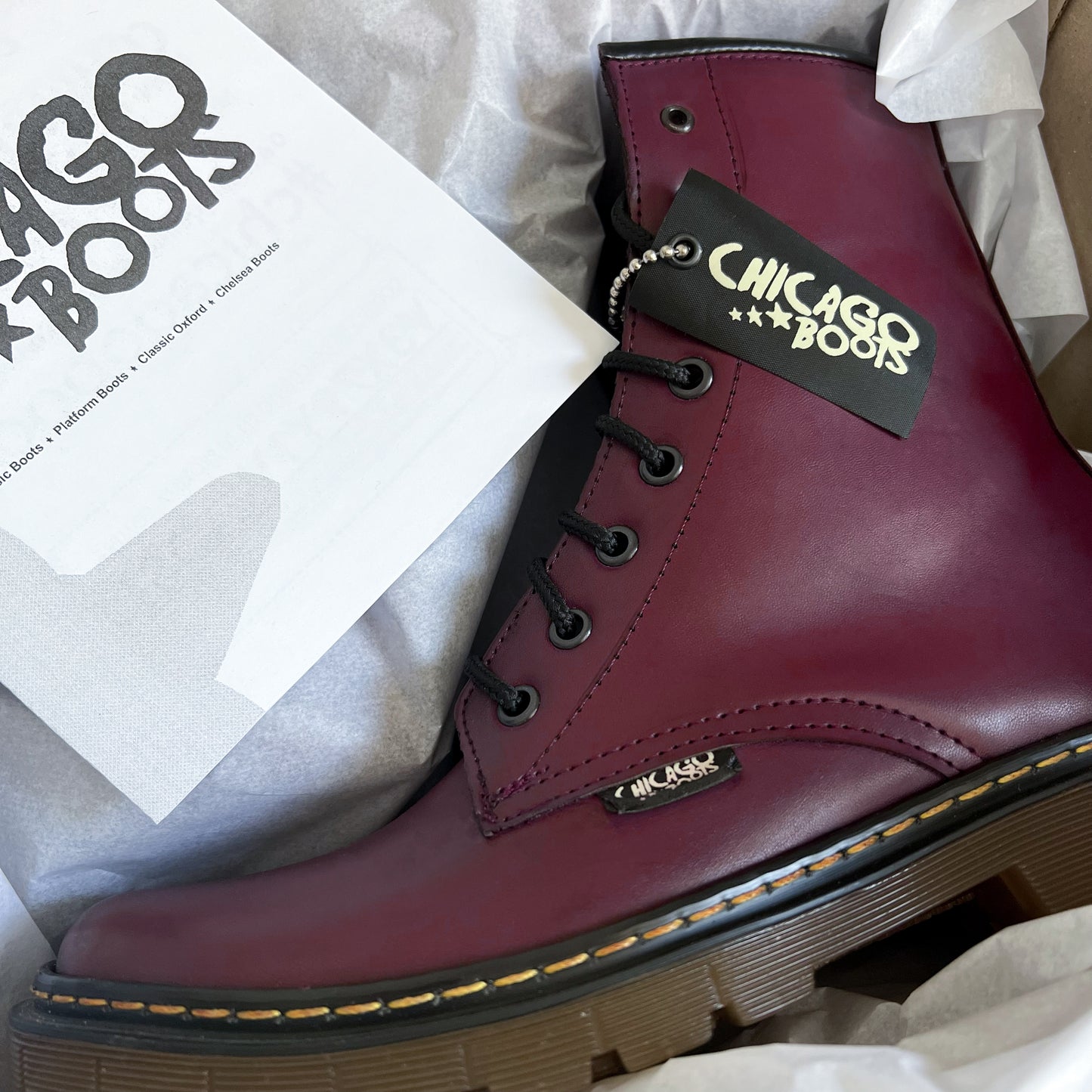Classic Boots Cherry